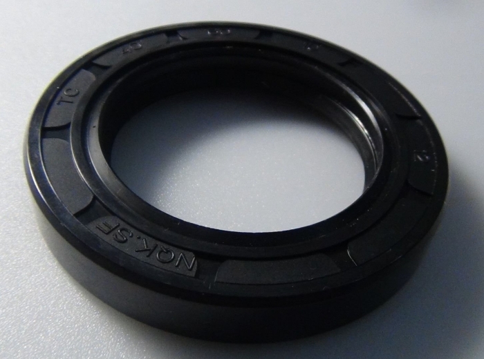 Сальник 40*82*10 nok