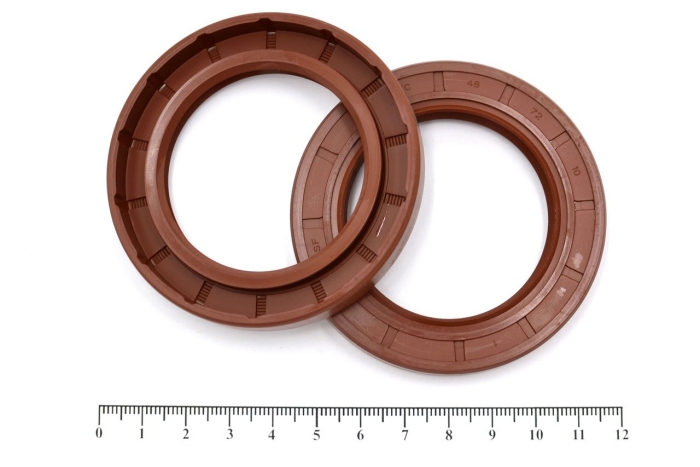 Сальник (манжета армир.) фторкаучук tc 12х24х4 fkm75