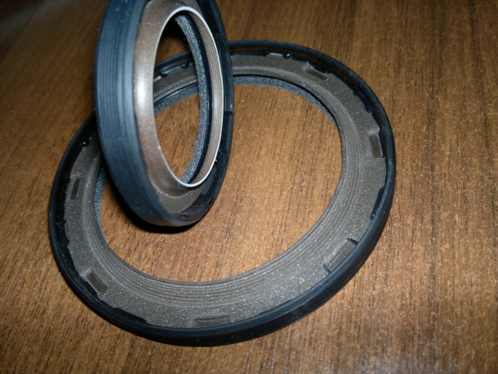 Задний сальник коленвала