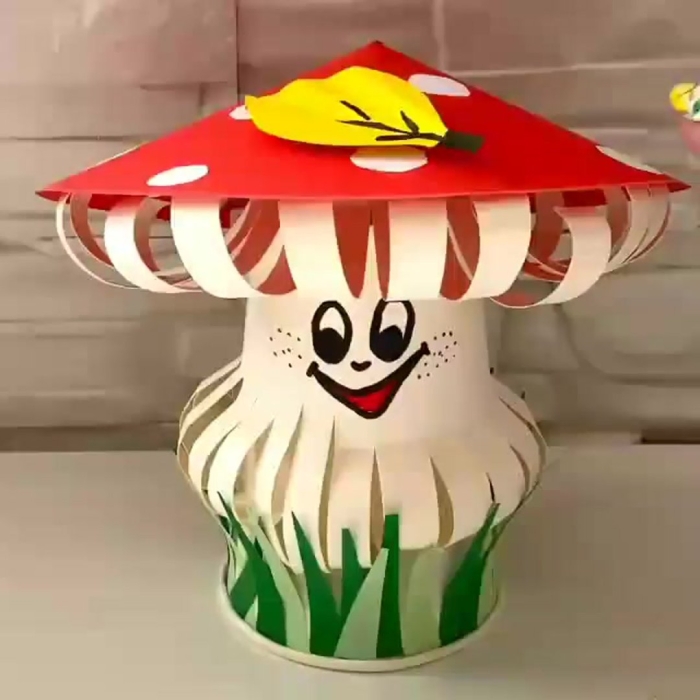 Гриб из бумаги объемный