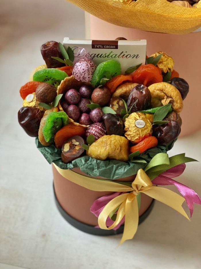 Букет из сухофруктов