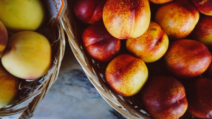 Нектарин фрукт