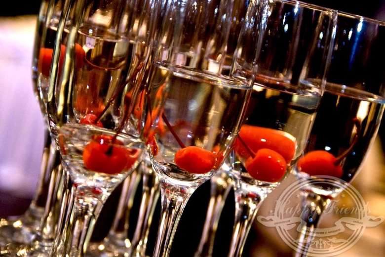 Фуршет бокалы шампанского