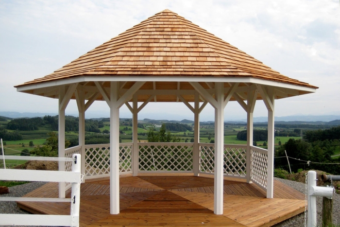 Wooden gazebo беседки