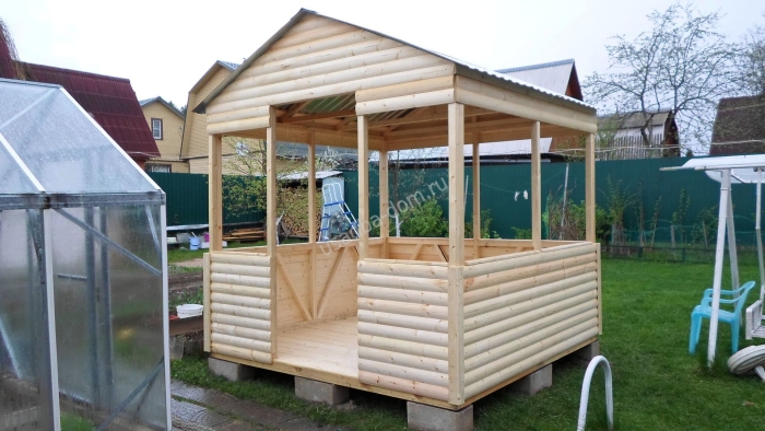 Бюджетные беседки для дачи