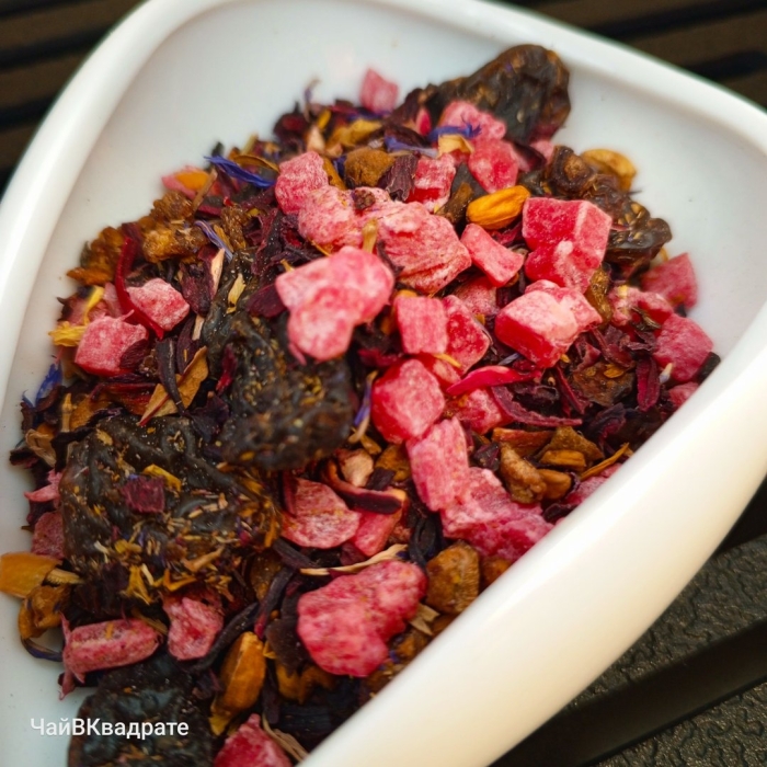 Фруктовый чай с каркаде 100 г