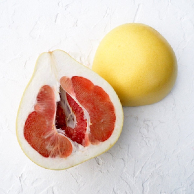 Красная помело