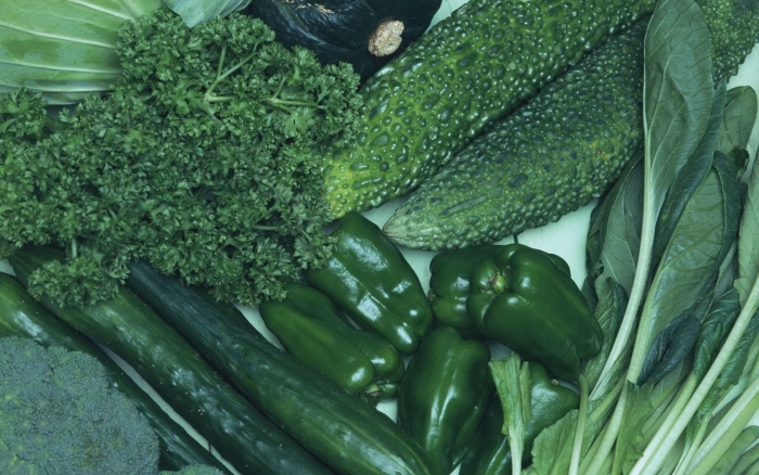 Зеленые фрукты и овощи