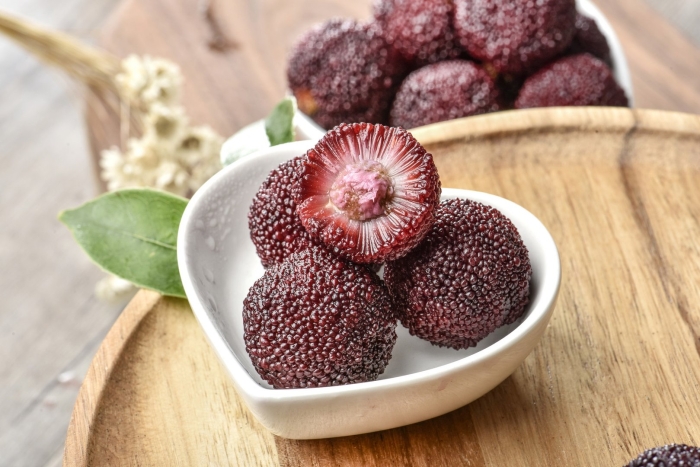 Ягода янгмей