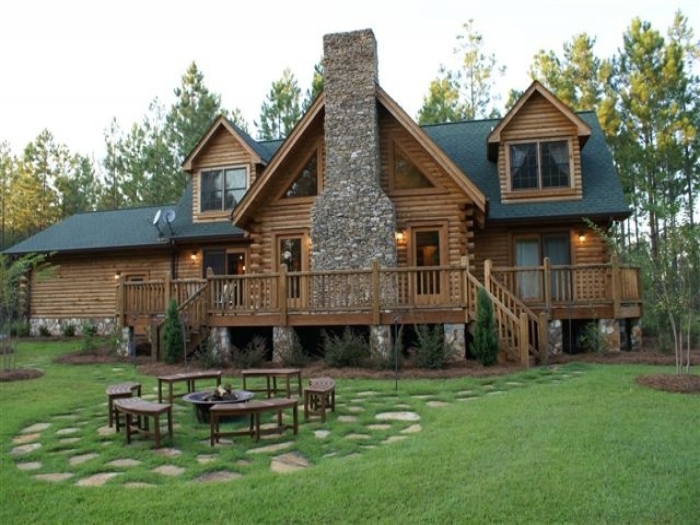 Дизайн дома из бревна