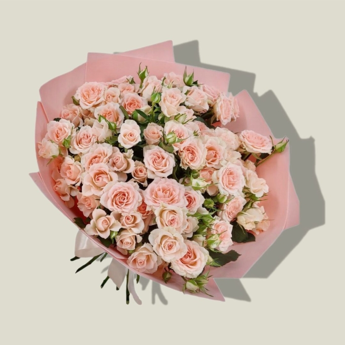 Нежные букеты из кустовой розы