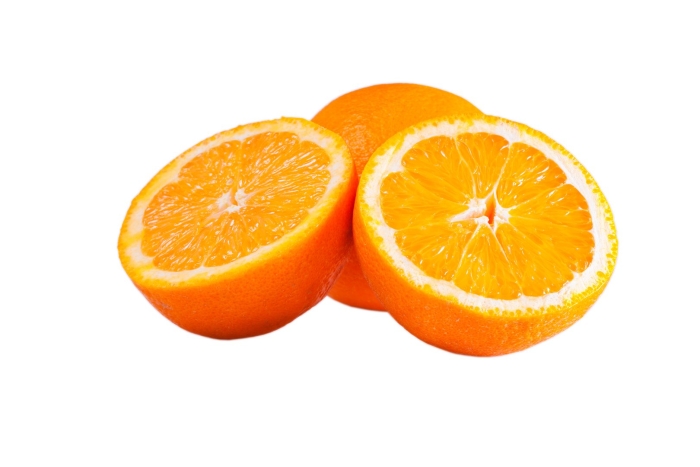 Долька апельсина на прозрачном фоне