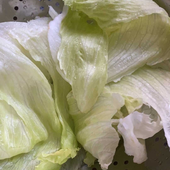 Салат айсберг с морковью