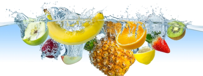 Фартук фрукты в воде