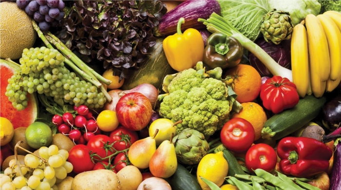 Свежие фрукты и овощи