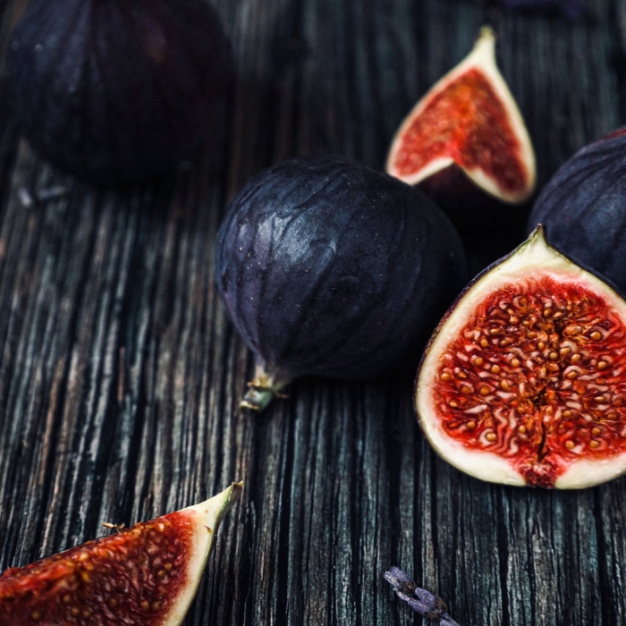 Инжир  муасон черный крымский