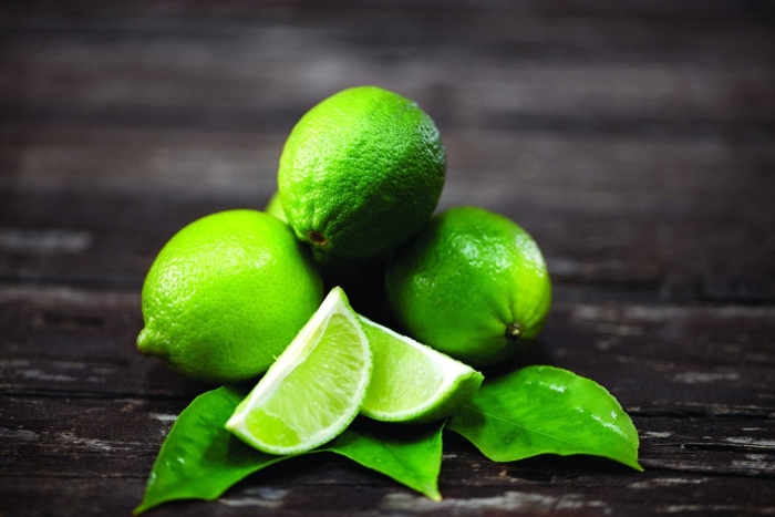 Лайм цитрусовый фрукт