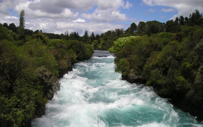 Huka falls new zealand