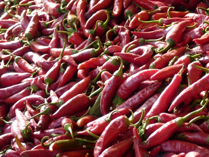 Пепперони перец острый