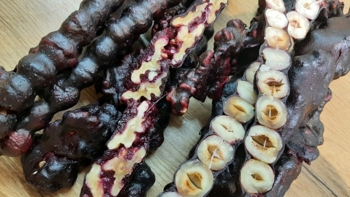 Чурчхела с грецким орехом