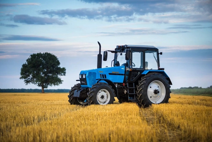 Трактор беларус 1221 3