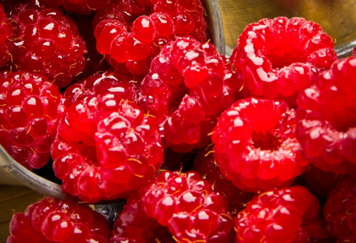 Ягодка малина