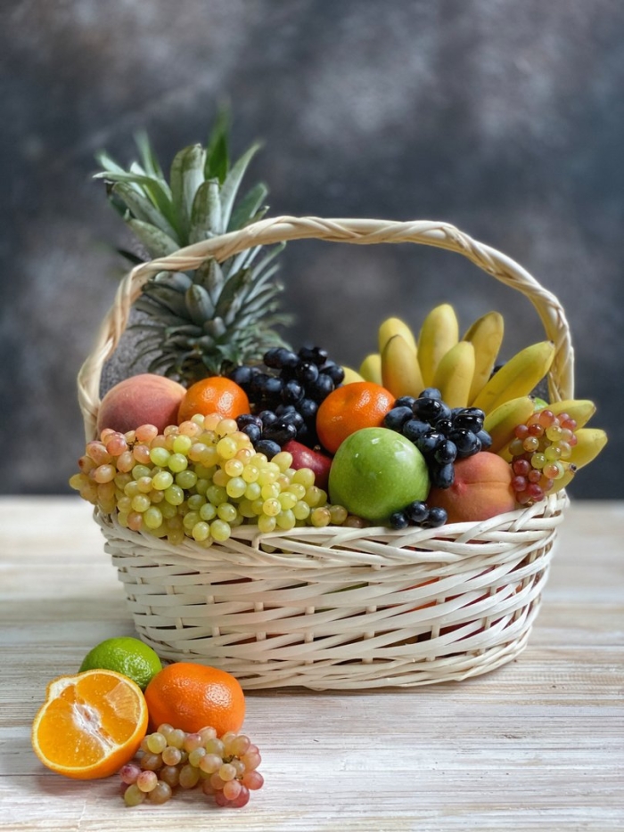 Корзина фруктовая в подарок