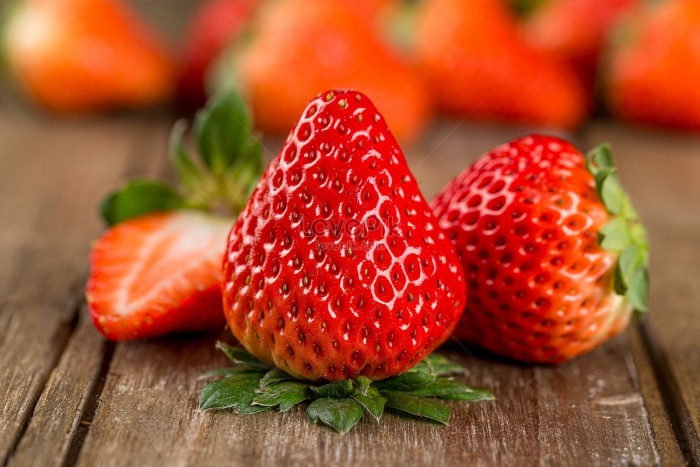 Клубника красота