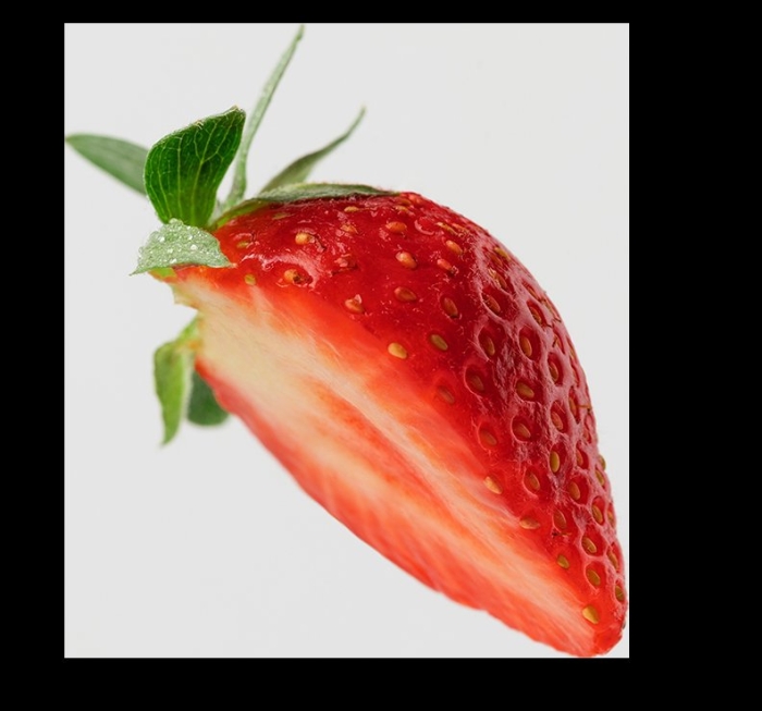 Клубника на прозрачном фоне