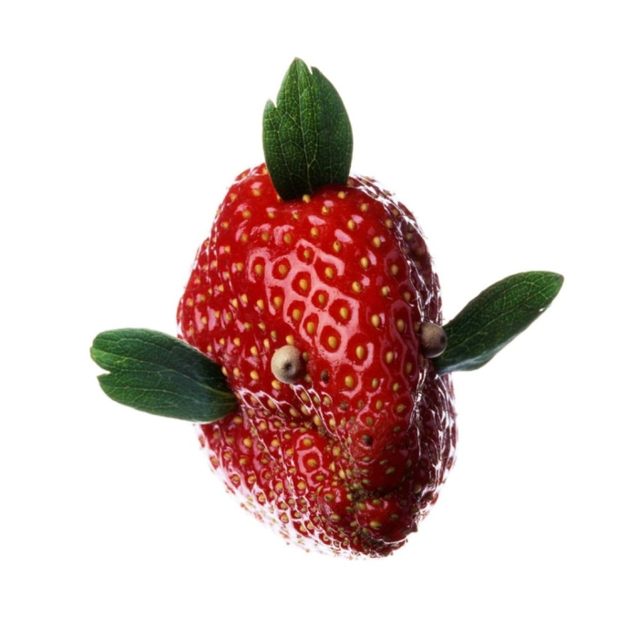 Клубника необычная