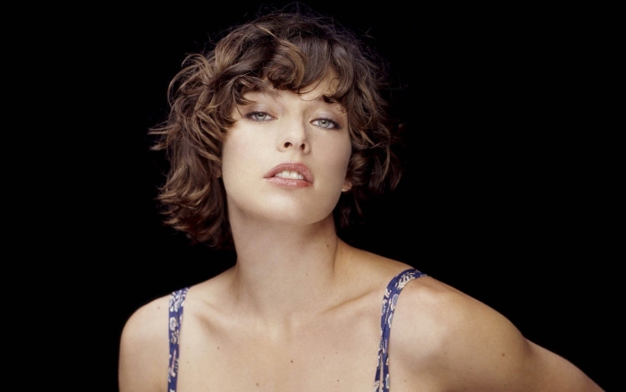 Молодая мила йовович