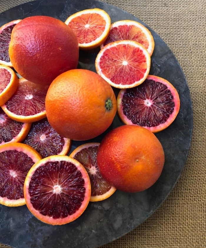 Кровавый сицилийский апельсин моро