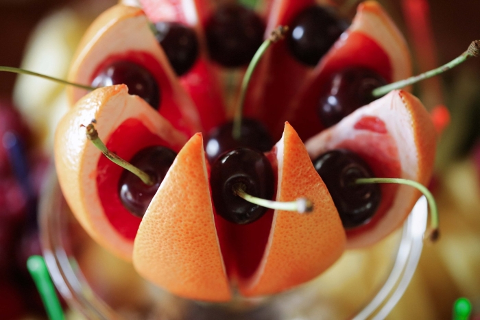 Десерт фрукт