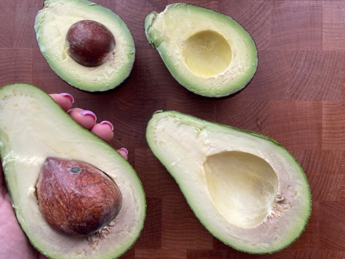 Аллигаторова груша авокадо