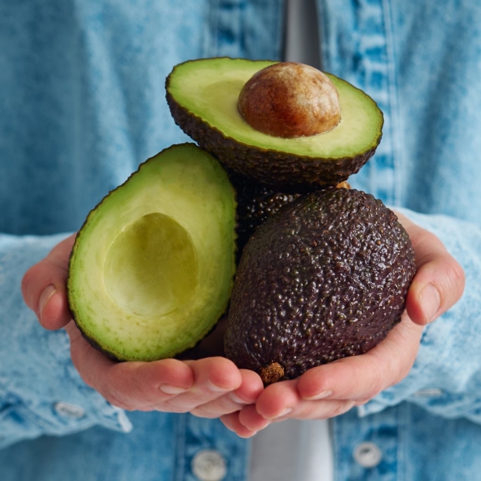 Авокадо спелое