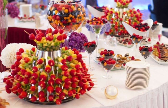 Украшение стола