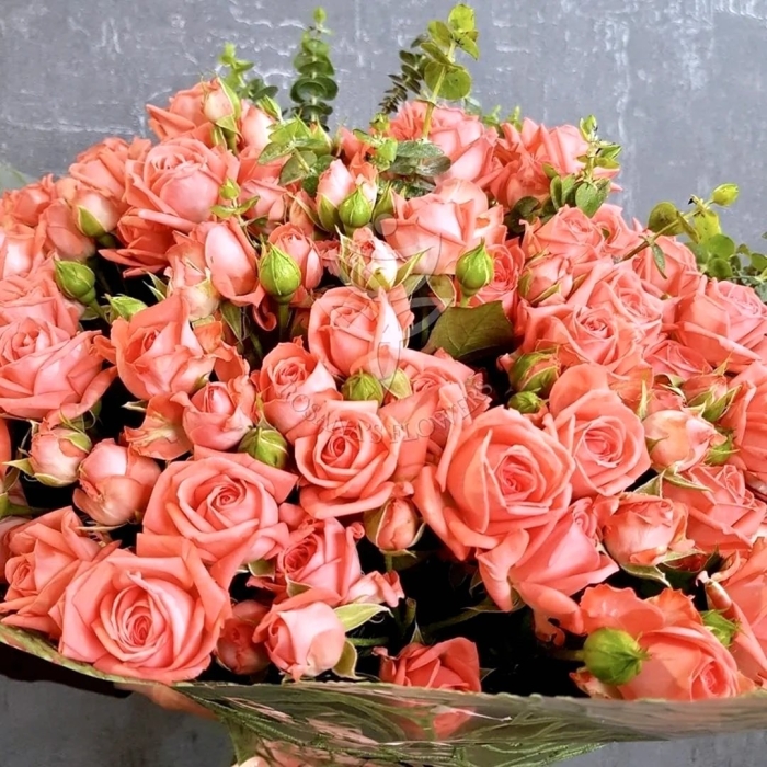 Роза кустовая барбадос букет