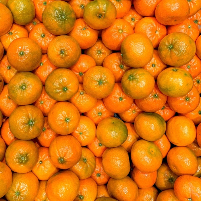 Оранжевый мандарин