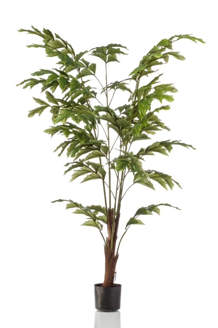 Искусственное растение пальма