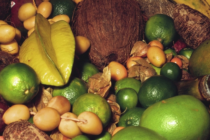 Зеленый цитрусовый фрукт свити