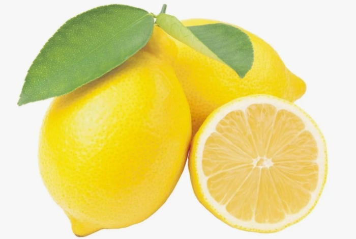 На белом фоне лимон