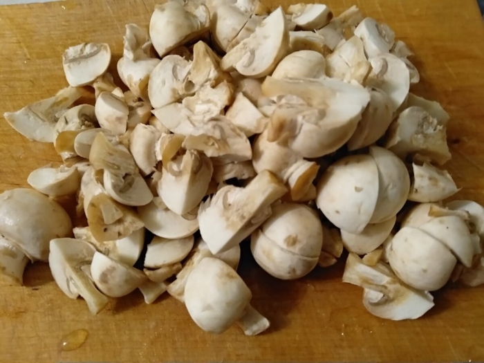 Гриб шампиньон