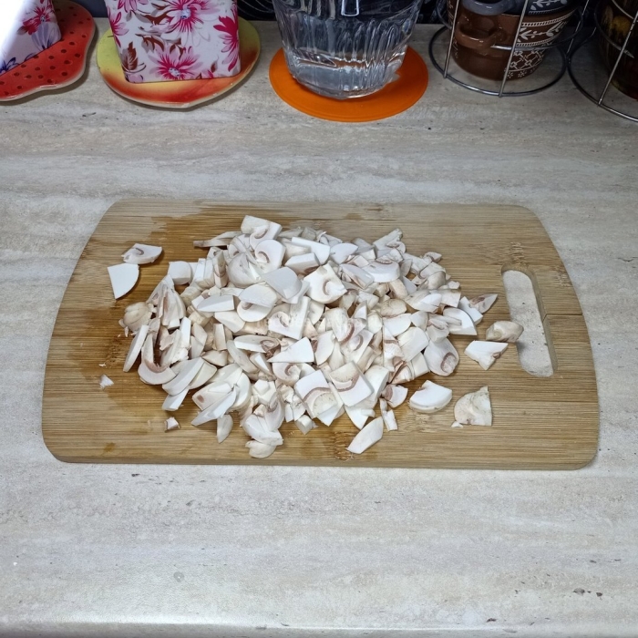 Гриб шампиньон